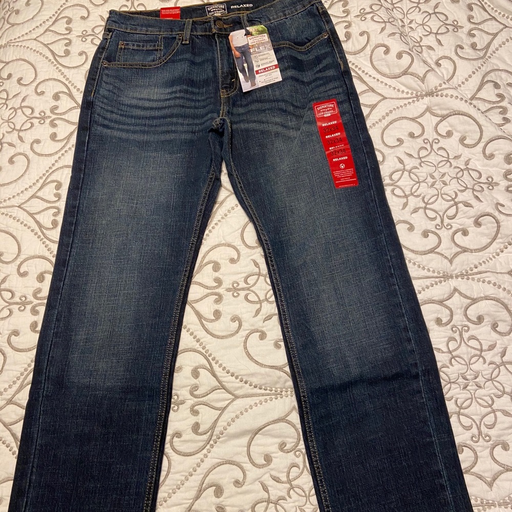 Men’s Levi Signature jeans NWT